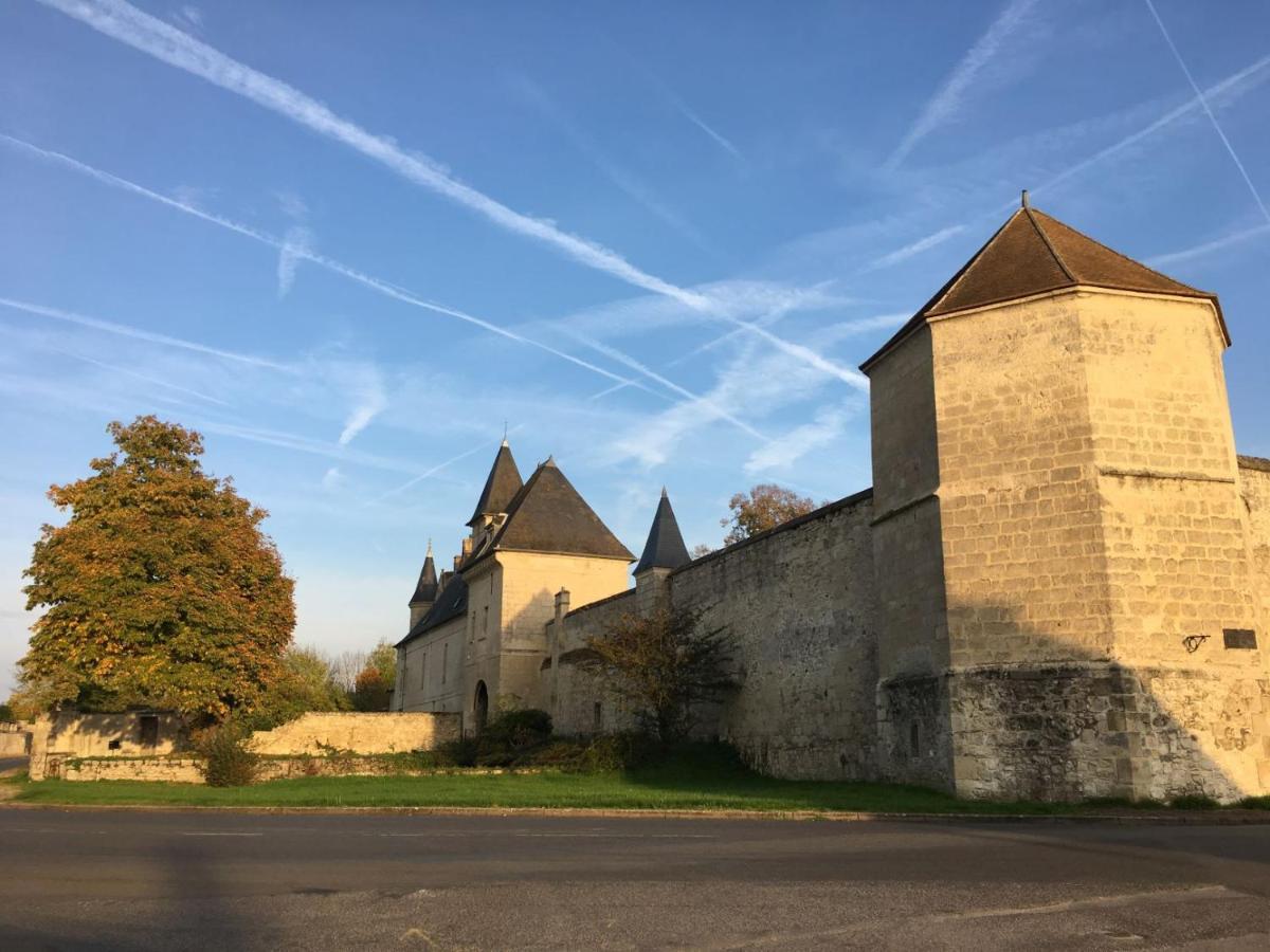 Le Chateau De Coyolles Bed & Breakfast Exterior photo